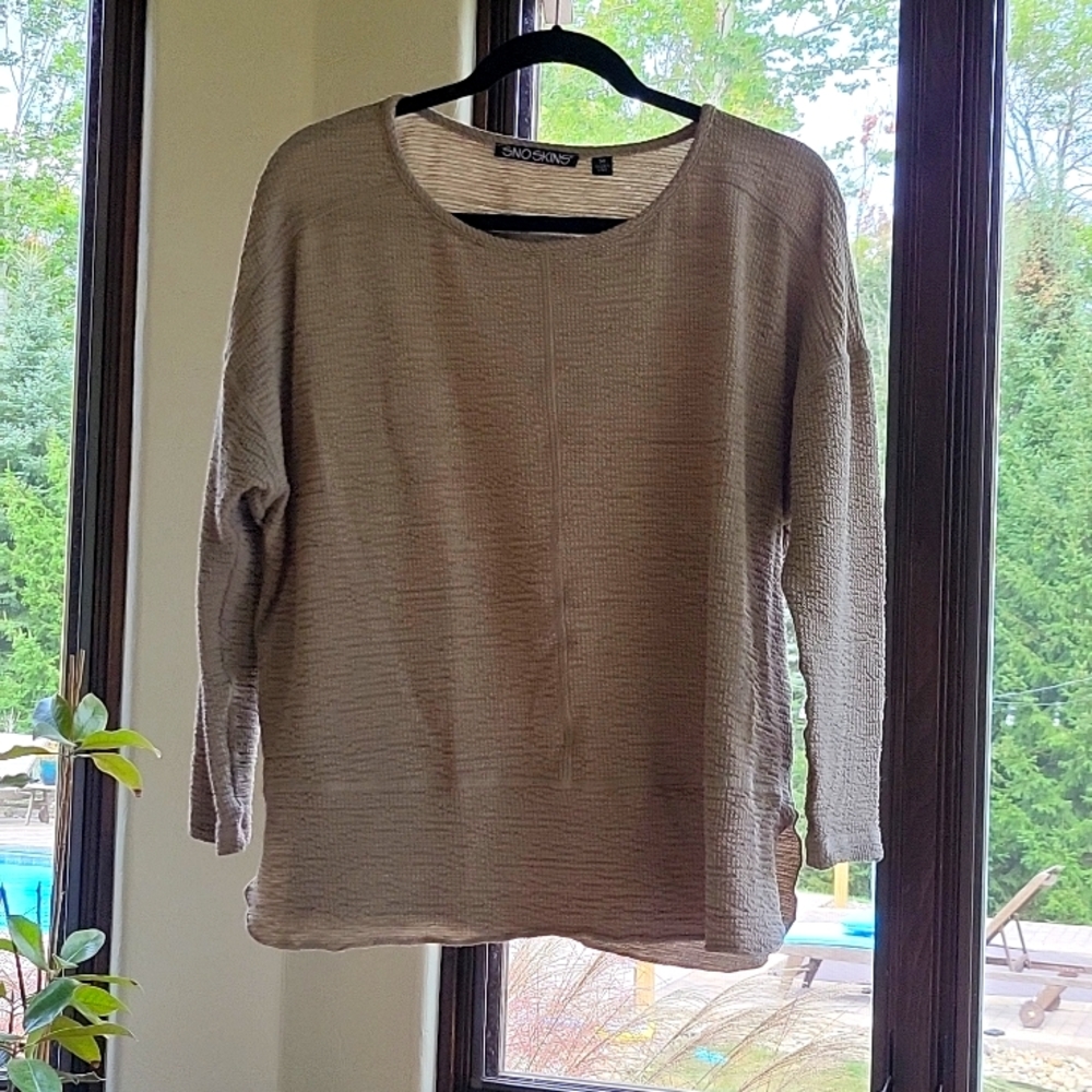 Comfy Sno Skins top